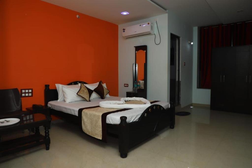Hotel Megha Residency Haveri Esterno foto